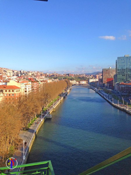 Bilbao et le Guggenheim 88.JPG - Bilbao et le Guggenheim. Avril 2015 (photo par iphone)