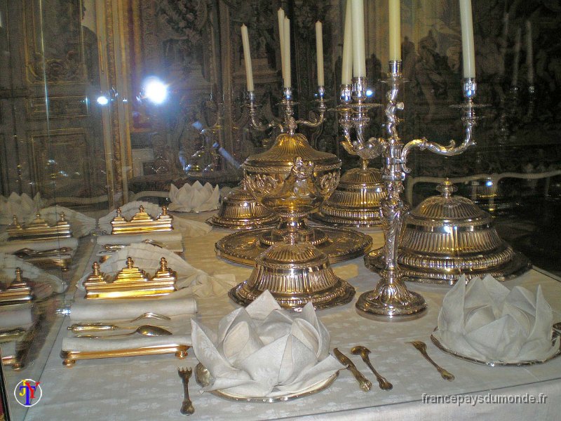 chateau de versailles.JPG - Chpateau de Versailles.  Septembre 2013.       