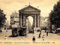 Place et Porte d aquitaine  Place et Porte d'Aquitaine