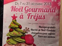 Frejus 08 decembre 2013 50  L'affiche des festivités de Noël.08 décembre 2013