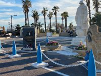 Monument Harkis et pieds noirs 1  Monuments des Harkis et des Pieds-Noirs - Rond-point Base nature - 15 01 2023