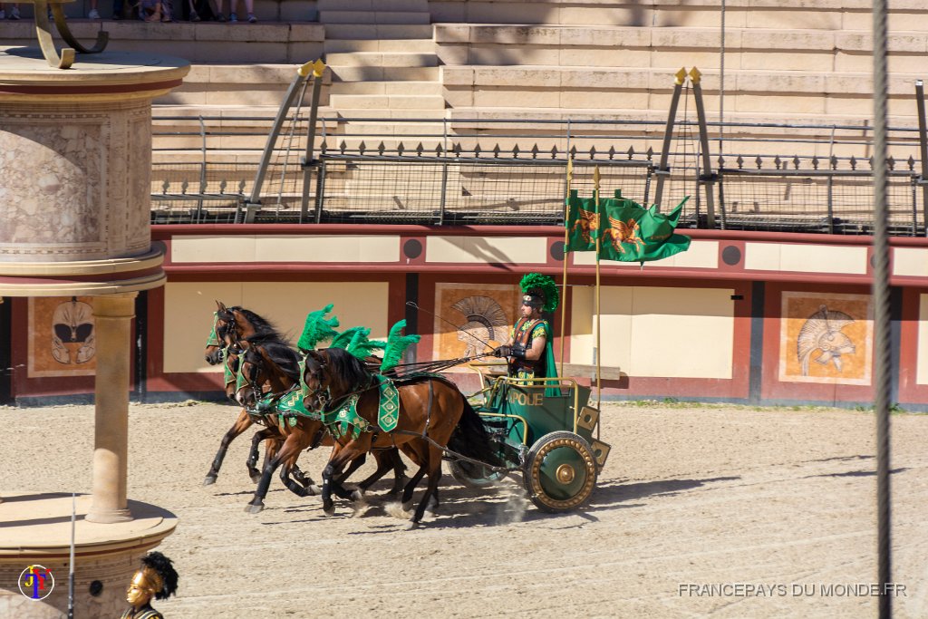 Les arenes 42.jpg - Puy du Fou (85) - Les arènes - Mai 2019