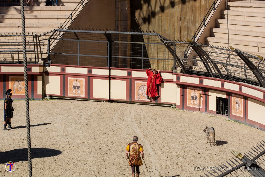 Les arenes 69.jpg - Puy du Fou (85) - Les arènes - Mai 2019