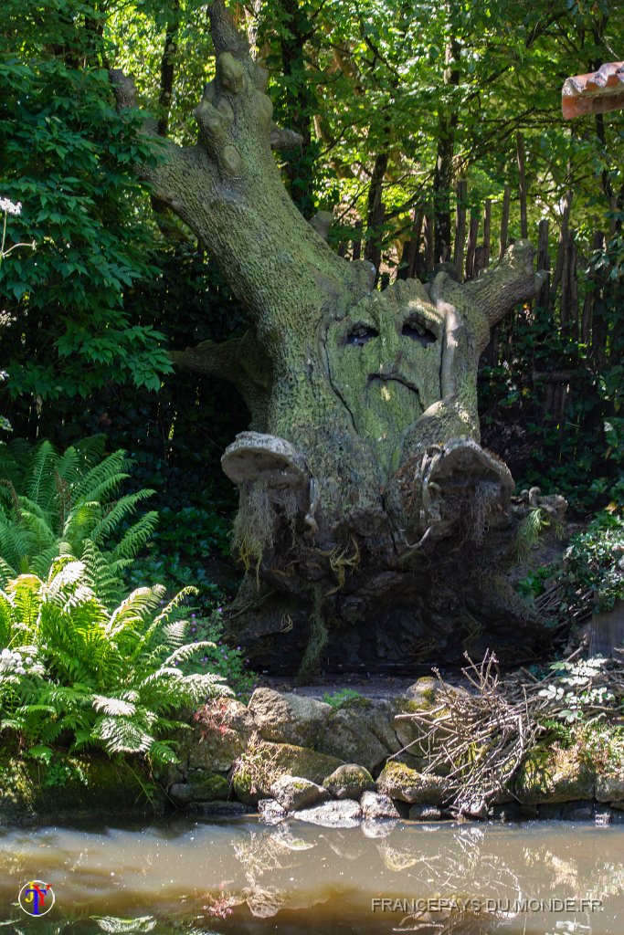 Fables de la Fontaine 6.jpg - Puy du Fou (85) - Fables de La Fontaine - Mai 2019