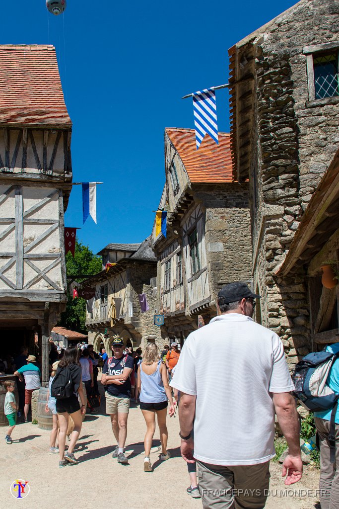 Village medieval 14.jpg - Puy du Fou (85) - Le village médiéval - Mai 2019