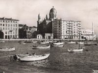 Saint Raphael 1954  Le vieux port et la cathédrale de la Sainte Victoire