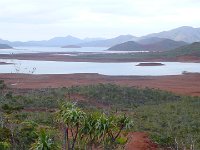 La Calédonie Sauvage et sa terre rouge - Lac de Yaté. Août 2014