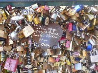Les cadenas des amoureux sur le Pont des Arts. Le 10 novembre 2013