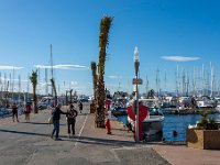 Le port 22  07  - Porquerolles (Hyères) - 83 - Le port