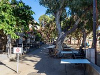 Place d Armes et ses environs 2  45  - Porquerolles (Hyères) - 83 - Rue du village autour de la Place d'Armes