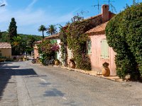 Rues de Porquerolles 8  35  - Porquerolles (Hyères) - 83 - Rue du village