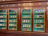 Officine pharmaceutique Di Maria Novella 17