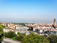 Vue depuis la Place Michel Ange 19