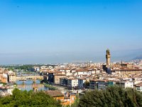 Vue depuis la Place Michel Ange 25