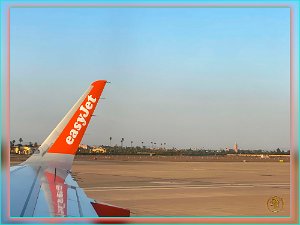 Aeroport Marrakech La Menara Decollage 13 10 22 Aéroport Marrakech La Menara - Roulage vers la piste de décollage - 13 10 22