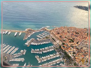 Vieux port de Cannes Vieux port de Cannes.