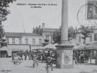 la place du bourg copie  Pessac - 33 - La Place du Bourg - Le Marché